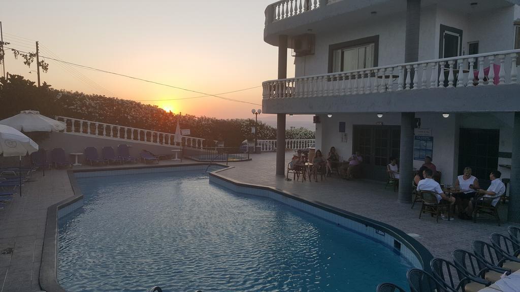 Villa Marina Hersonissos  Zewnętrze zdjęcie